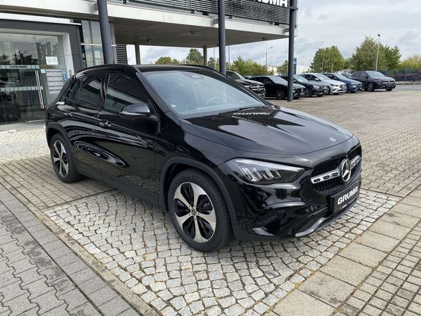 Mercedes-Benz GLA 180 100 kW image number 8