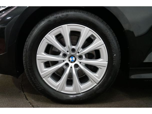 BMW 320d Touring Advantage xDrive 140 kW image number 18