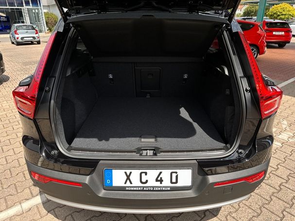 Volvo XC40 Recharge T4 Plus Bright 155 kW image number 10