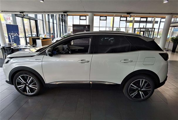 Peugeot 3008 e-EAT8 221 kW image number 8