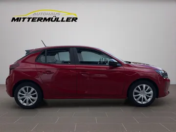 Car image 4
