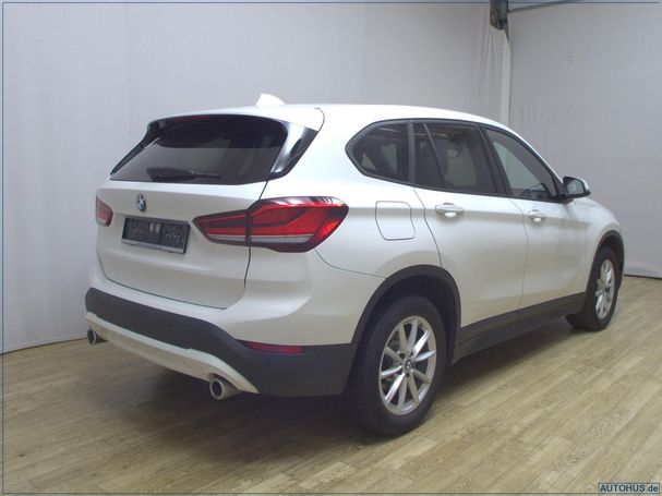 BMW X1 sDrive18d 110 kW image number 3