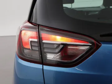 Car image 38