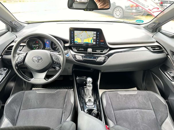 Toyota C-HR Hybrid 90 kW image number 11