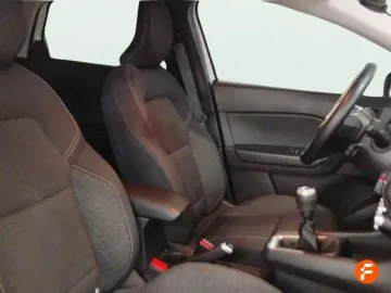 Car image 27