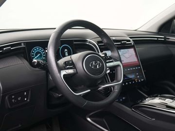 Car image 37