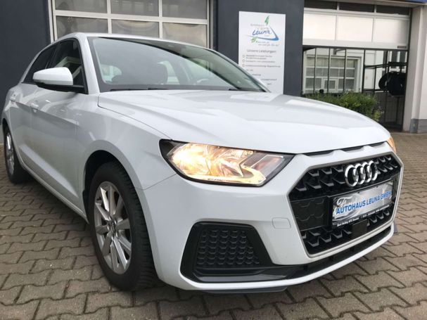 Audi A1 Sportback Advanced 70 kW image number 2