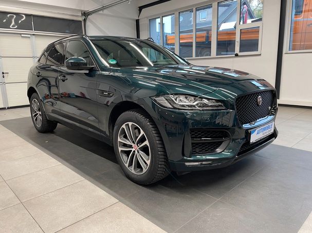 Jaguar F-Pace AWD R-Sport 221 kW image number 6