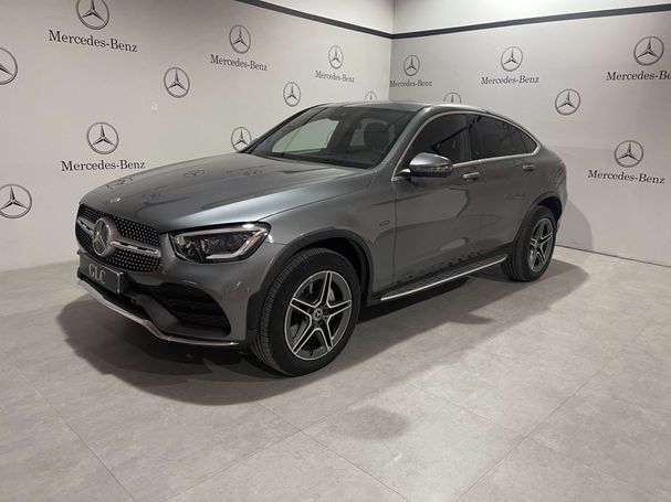 Mercedes-Benz GLC 300 e 4Matic 233 kW image number 2