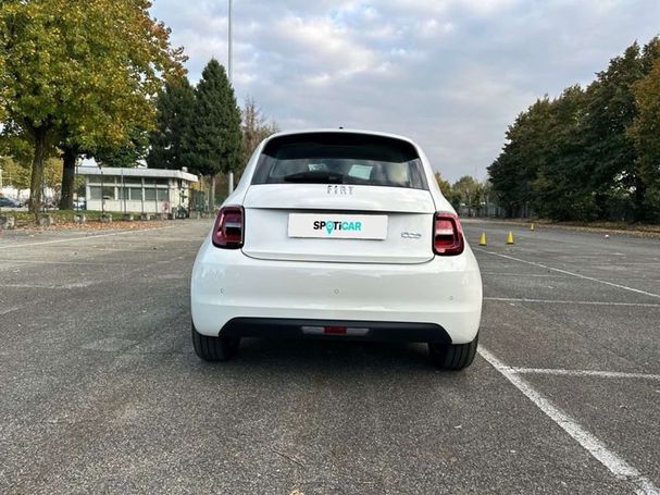 Fiat 500 e 87 kW image number 3