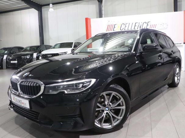 BMW 320d Touring xDrive Advantage 140 kW image number 1