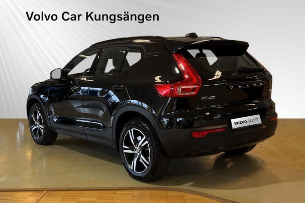 Volvo XC40 B4 Plus Dark 147 kW image number 3