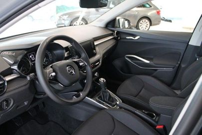 Car image 7