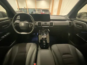 Car image 22