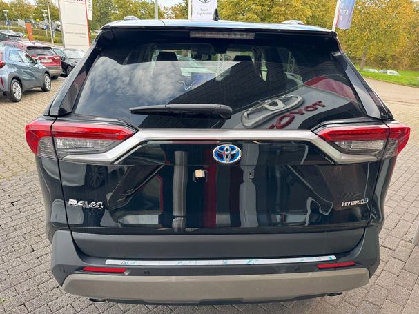 Toyota RAV 4 Hybrid Team Deutschland 160 kW image number 3