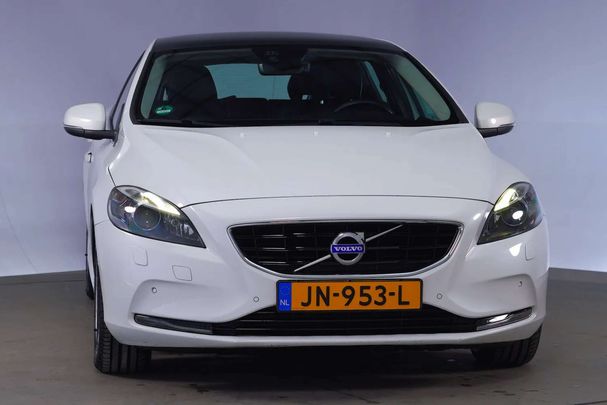 Volvo V40 T2 90 kW image number 28