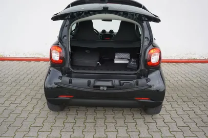 Car image 34