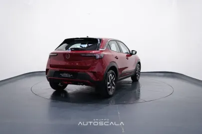 Car image 2