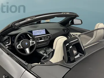 Car image 37