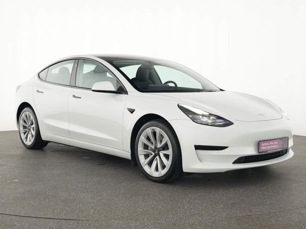 Tesla Model 3 208 kW image number 3