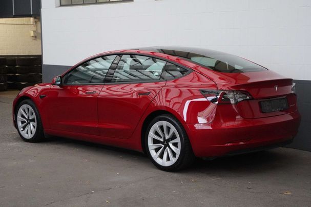 Tesla Model 3 Long Range AWD 366 kW image number 4