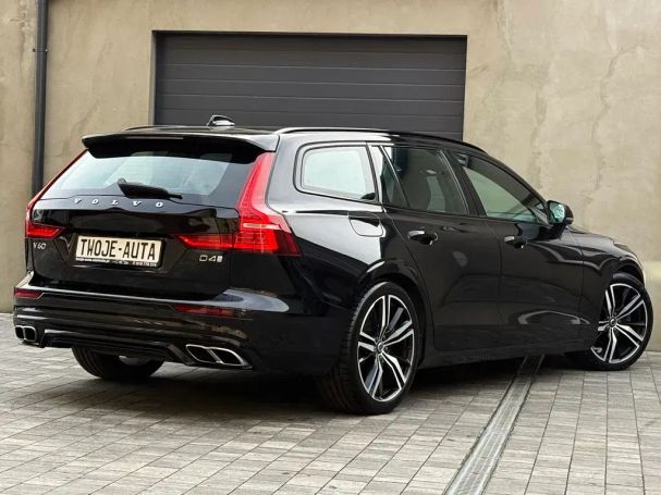 Volvo V60 D4 Geartronic R-Design 140 kW image number 3