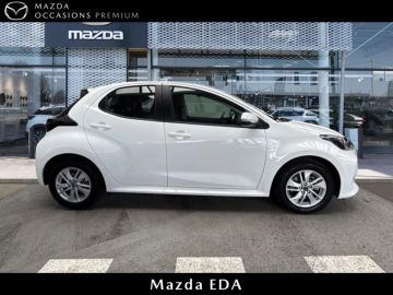 Car image 4