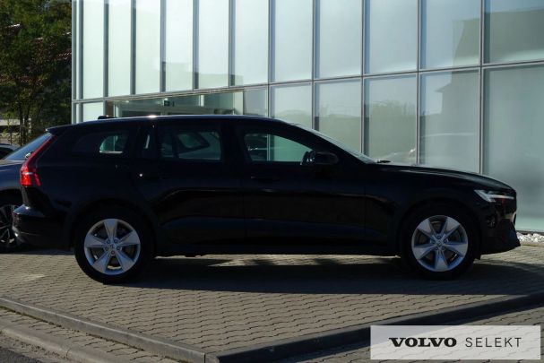 Volvo V60 Cross Country AWD 145 kW image number 6