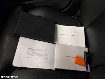 Car image 39