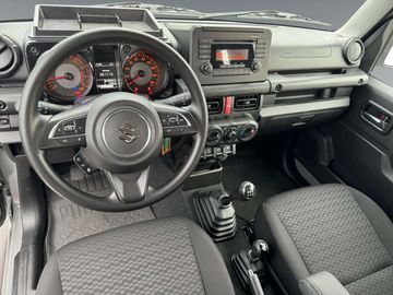 Car image 10