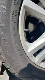 Car image 46