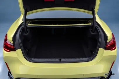 Car image 33