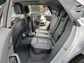 Car image 39
