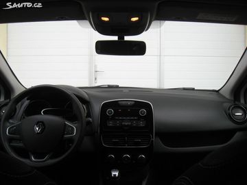 Car image 29