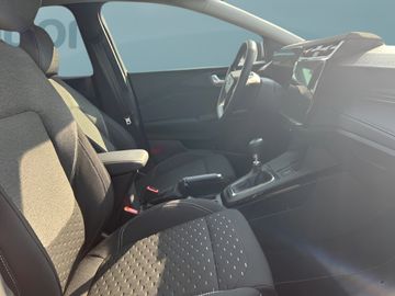 Car image 13