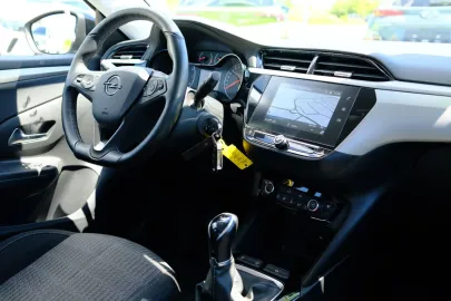 Car image 28