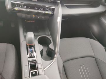 Car image 10