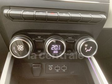 Car image 36