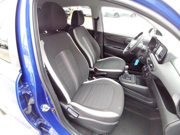 Car image 10