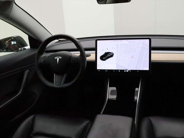 Tesla Model 3 60 Plus AWD 225 kW image number 5