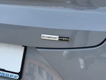 Car image 27