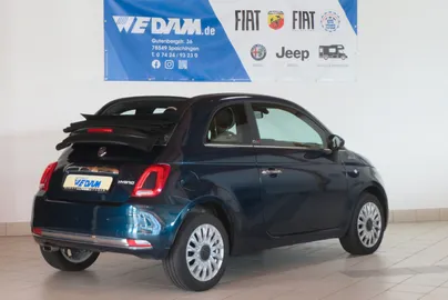 Car image 3