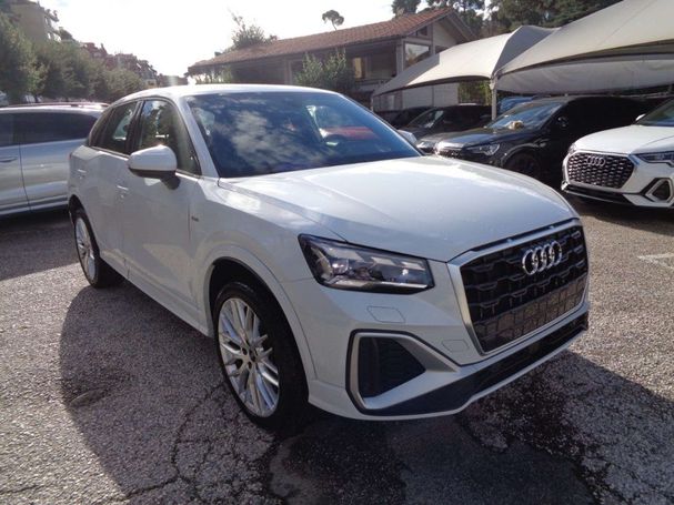 Audi Q2 30 TDI S tronic S-line 85 kW image number 2