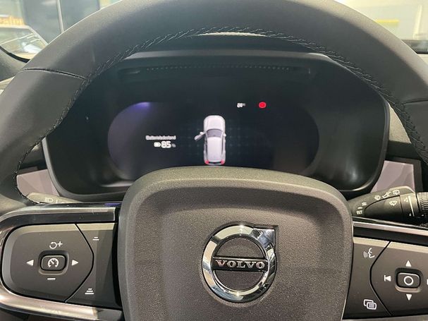 Volvo XC40 Recharge AWD Plus 300 kW image number 5