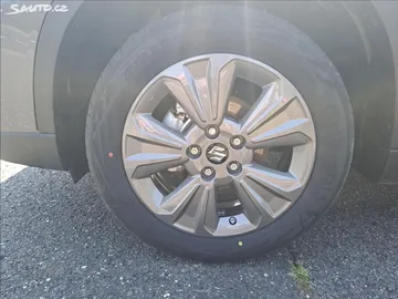 Car image 22