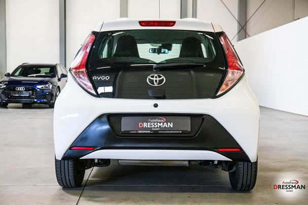 Toyota Aygo X 53 kW image number 7