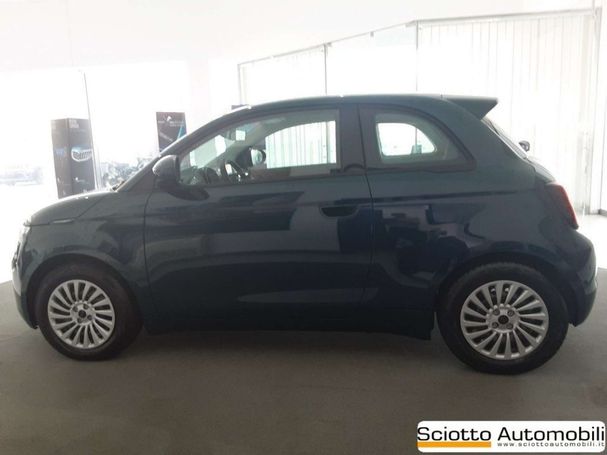 Fiat 500 e 70 kW image number 3