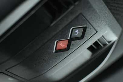 Car image 41