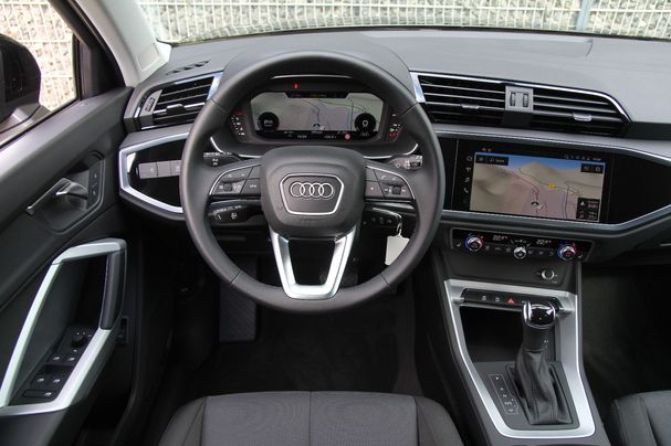 Audi Q3 35 TDI S tronic 110 kW image number 14