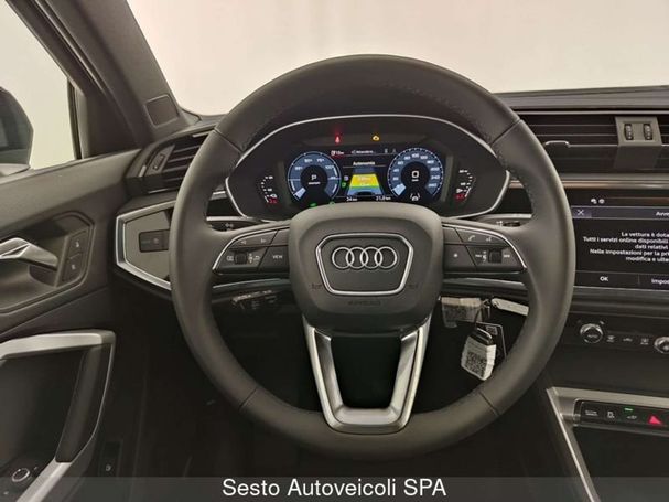 Audi Q3 45 TFSIe S tronic 180 kW image number 6